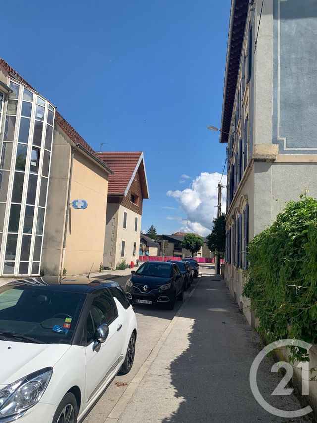Appartement F3 à louer - 3 pièces - 58.0 m2 - PONTARLIER - 25 - FRANCHE-COMTE - Century 21 Avenir Immobilier