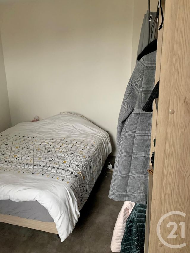 Appartement F2 à louer - 2 pièces - 41.0 m2 - PONTARLIER - 25 - FRANCHE-COMTE - Century 21 Avenir Immobilier