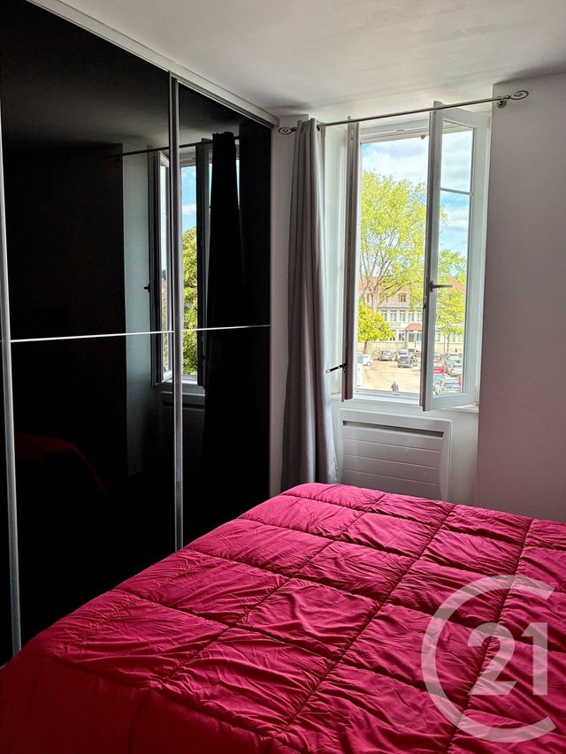 Appartement F3 à louer - 3 pièces - 59.53 m2 - PONTARLIER - 25 - FRANCHE-COMTE - Century 21 Avenir Immobilier