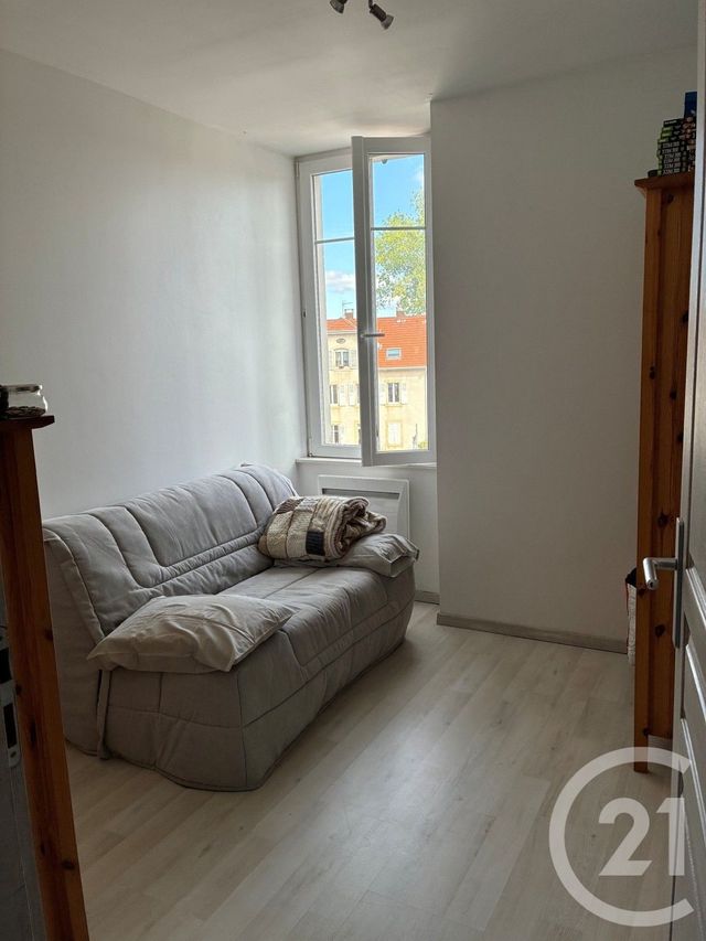 Appartement F3 à louer - 3 pièces - 59.53 m2 - PONTARLIER - 25 - FRANCHE-COMTE - Century 21 Avenir Immobilier