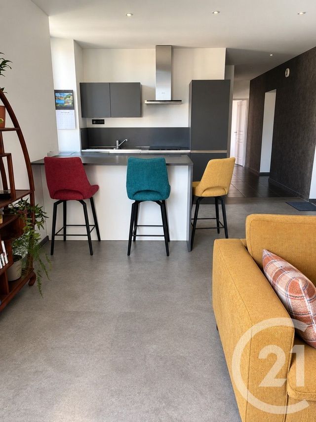 Appartement F3 à louer - 3 pièces - 59.53 m2 - PONTARLIER - 25 - FRANCHE-COMTE - Century 21 Avenir Immobilier