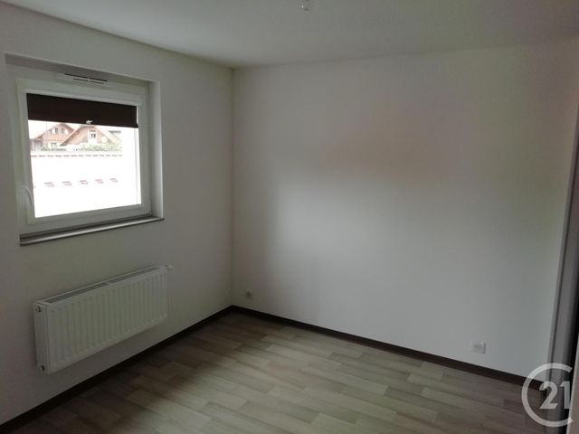 Appartement F4 à louer - 4 pièces - 73.22 m2 - VILLE DU PONT - 25 - FRANCHE-COMTE - Century 21 Avenir Immobilier
