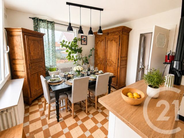 maison à vendre - 8 pièces - 250.0 m2 - PONTARLIER - 25 - FRANCHE-COMTE - Century 21 Avenir Immobilier