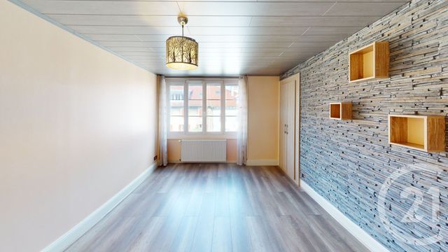 Appartement F4 à vendre - 5 pièces - 126.0 m2 - PONTARLIER - 25 - FRANCHE-COMTE - Century 21 Avenir Immobilier
