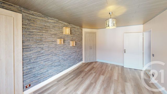 Appartement F4 à vendre - 5 pièces - 126.0 m2 - PONTARLIER - 25 - FRANCHE-COMTE - Century 21 Avenir Immobilier