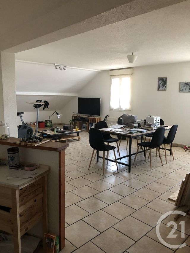 Appartement F4 à louer - 4 pièces - 114.0 m2 - LA RIVIERE DRUGEON - 25 - FRANCHE-COMTE - Century 21 Avenir Immobilier