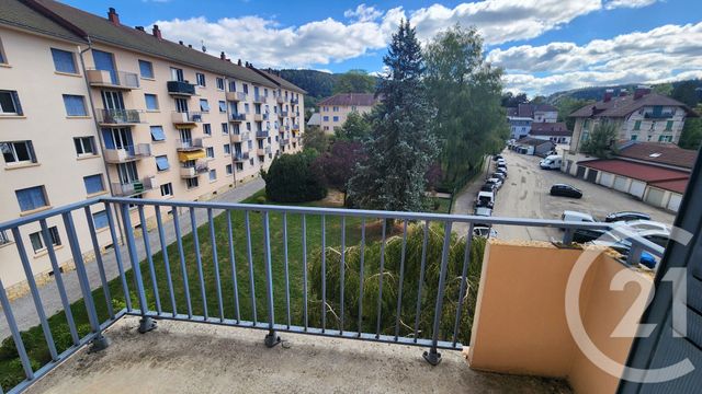 Appartement T3 à vendre - 3 pièces - 71.45 m2 - PONTARLIER - 25 - FRANCHE-COMTE - Century 21 Avenir Immobilier