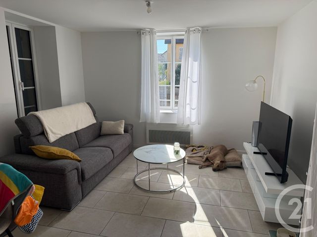Appartement F3 à louer - 3 pièces - 58.8 m2 - PONTARLIER - 25 - FRANCHE-COMTE - Century 21 Avenir Immobilier