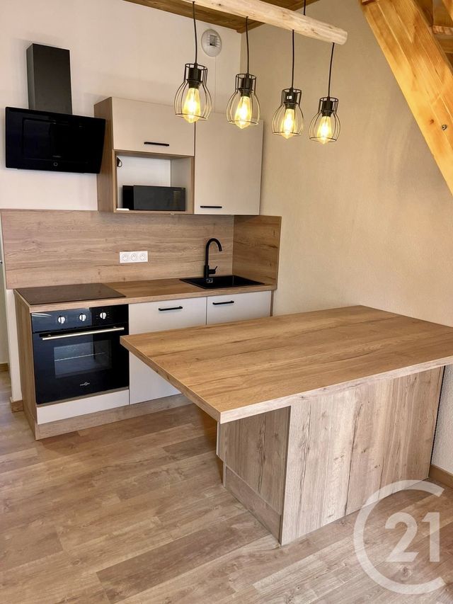 Appartement Duplex à louer - 2 pièces - 32.45 m2 - PONTARLIER - 25 - FRANCHE-COMTE - Century 21 Avenir Immobilier