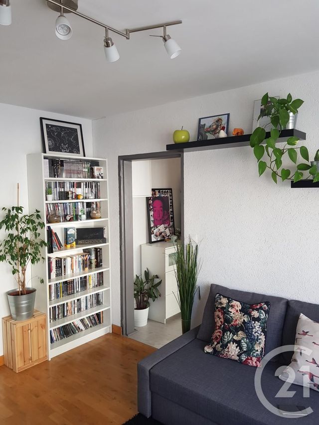 Appartement F2 à louer - 2 pièces - 41.28 m2 - PONTARLIER - 25 - FRANCHE-COMTE - Century 21 Avenir Immobilier