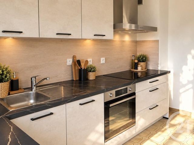 Appartement F2 à louer - 2 pièces - 47.5 m2 - PONTARLIER - 25 - FRANCHE-COMTE - Century 21 Avenir Immobilier