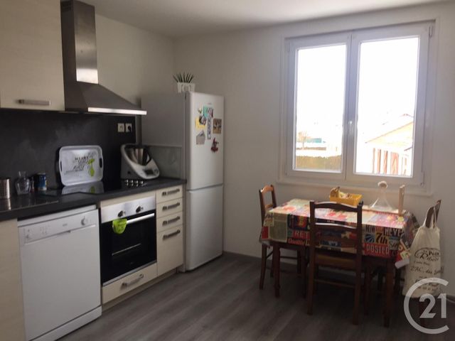Appartement F3 à louer - 3 pièces - 68.0 m2 - PONTARLIER - 25 - FRANCHE-COMTE - Century 21 Avenir Immobilier