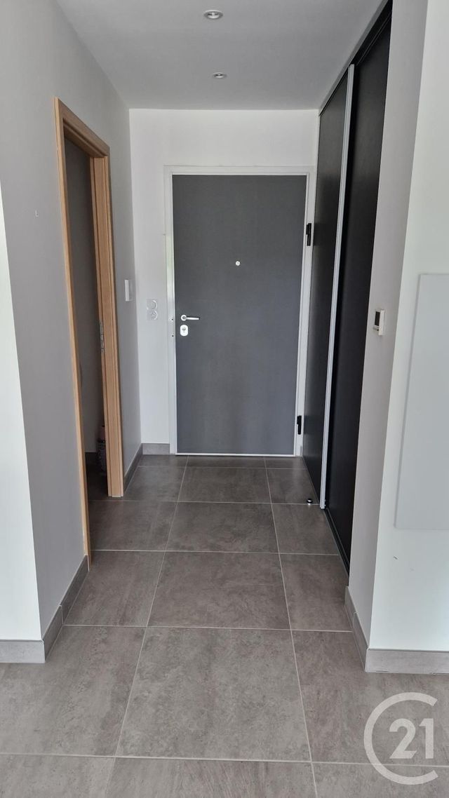 Appartement F3 à louer - 3 pièces - 74.13 m2 - PONTARLIER - 25 - FRANCHE-COMTE - Century 21 Avenir Immobilier