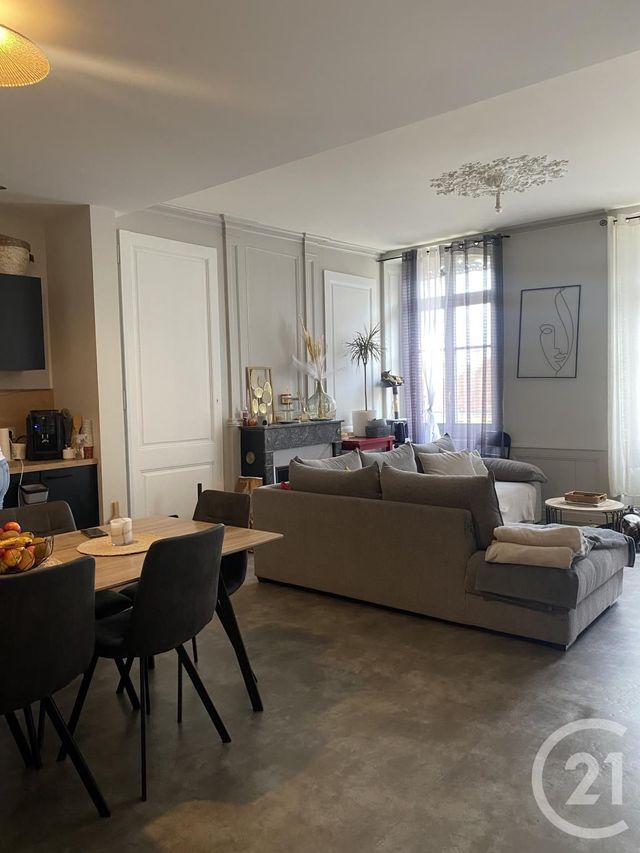 Appartement F4 à louer - 4 pièces - 113.1 m2 - PONTARLIER - 25 - FRANCHE-COMTE - Century 21 Avenir Immobilier