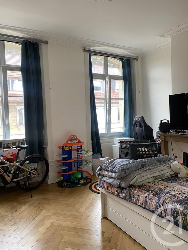 Appartement F4 à louer - 4 pièces - 113.1 m2 - PONTARLIER - 25 - FRANCHE-COMTE - Century 21 Avenir Immobilier