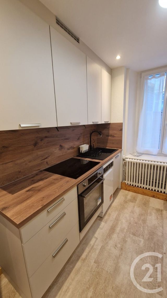 Appartement F3 à louer - 3 pièces - 60.0 m2 - PONTARLIER - 25 - FRANCHE-COMTE - Century 21 Avenir Immobilier