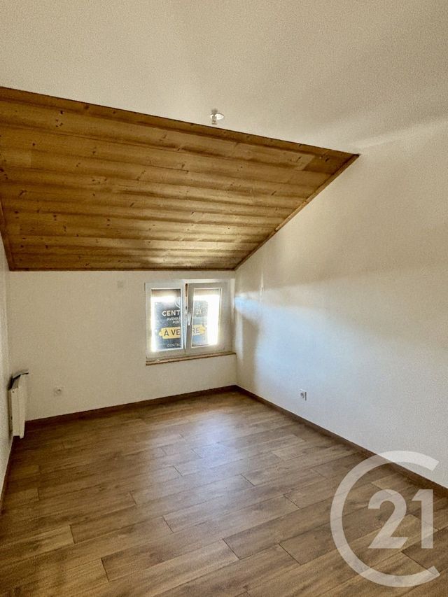 Appartement Duplex à vendre - 3 pièces - 75.0 m2 - LES GRANGETTES - 25 - FRANCHE-COMTE - Century 21 Avenir Immobilier