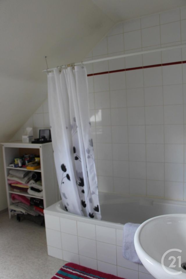 Appartement F4 à louer - 4 pièces - 70.0 m2 - PONTARLIER - 25 - FRANCHE-COMTE - Century 21 Avenir Immobilier