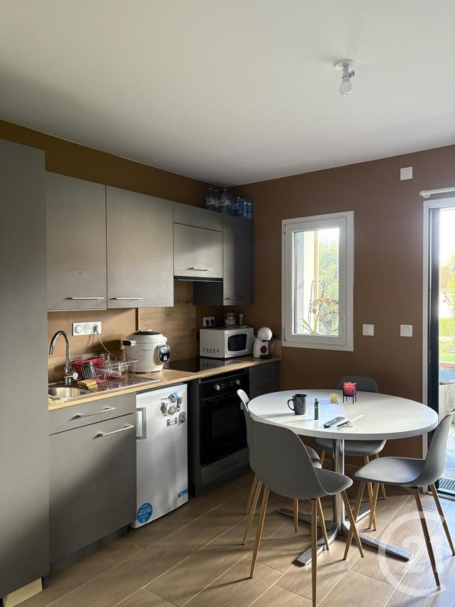 Appartement F1 à louer - 1 pièce - 26.79 m2 - PONTARLIER - 25 - FRANCHE-COMTE - Century 21 Avenir Immobilier