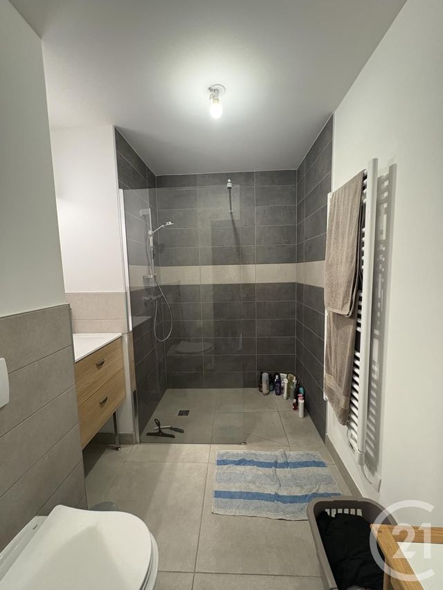 Appartement F1 à louer - 1 pièce - 26.79 m2 - PONTARLIER - 25 - FRANCHE-COMTE - Century 21 Avenir Immobilier