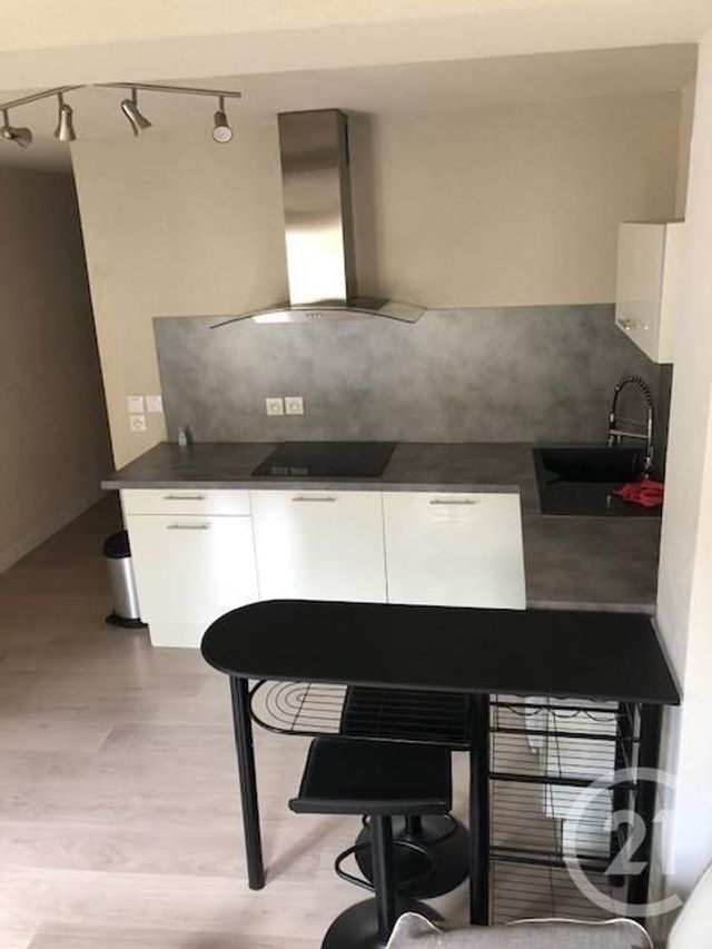 Appartement F2 à louer - 2 pièces - 29.5 m2 - PONTARLIER - 25 - FRANCHE-COMTE - Century 21 Avenir Immobilier