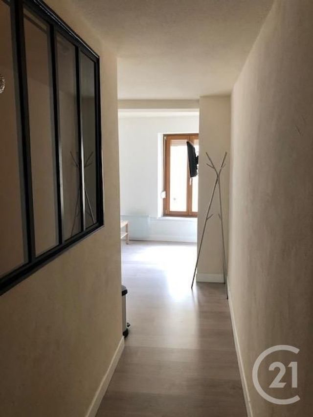 Appartement F2 à louer - 2 pièces - 29.5 m2 - PONTARLIER - 25 - FRANCHE-COMTE - Century 21 Avenir Immobilier