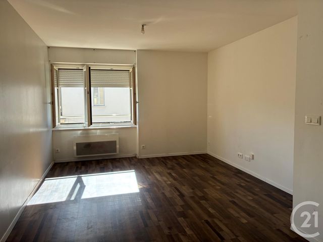 Appartement F2 à louer - 2 pièces - 44.8 m2 - PONTARLIER - 25 - FRANCHE-COMTE - Century 21 Avenir Immobilier
