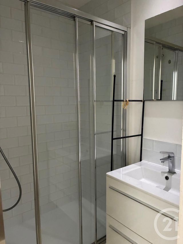 Appartement F2 à louer - 2 pièces - 44.8 m2 - PONTARLIER - 25 - FRANCHE-COMTE - Century 21 Avenir Immobilier