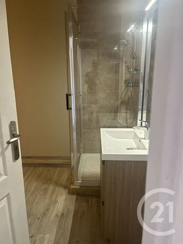 Appartement F3 à vendre - 3 pièces - 71.64 m2 - PONTARLIER - 25 - FRANCHE-COMTE - Century 21 Avenir Immobilier