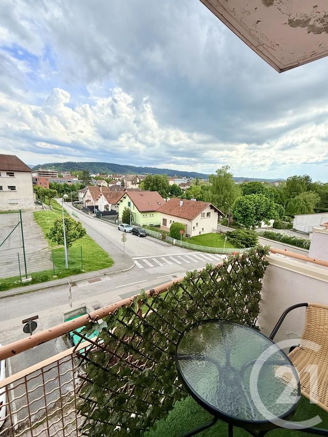 Appartement F4 à vendre - 4 pièces - 69.96 m2 - PONTARLIER - 25 - FRANCHE-COMTE - Century 21 Avenir Immobilier