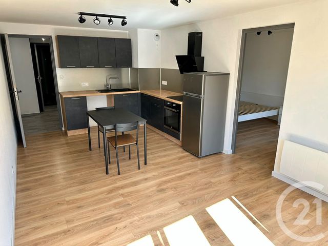 Appartement F2 à louer - 2 pièces - 40.25 m2 - PONTARLIER - 25 - FRANCHE-COMTE - Century 21 Avenir Immobilier