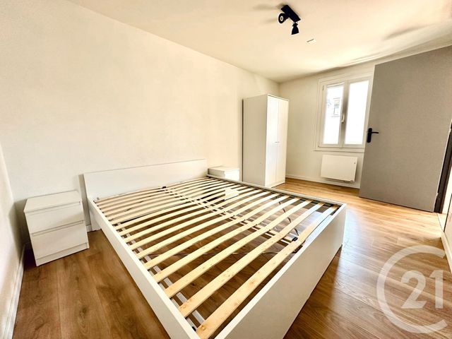Appartement F2 à louer - 2 pièces - 40.25 m2 - PONTARLIER - 25 - FRANCHE-COMTE - Century 21 Avenir Immobilier