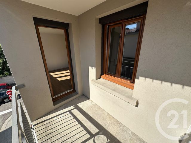 Appartement F2 à louer - 2 pièces - 40.25 m2 - PONTARLIER - 25 - FRANCHE-COMTE - Century 21 Avenir Immobilier