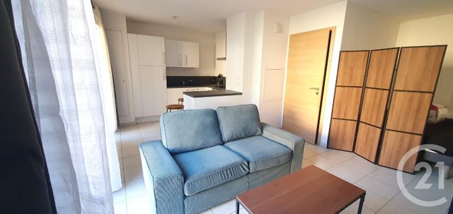 Appartement Studio à louer - 1 pièce - 31.75 m2 - LA CLUSE ET MIJOUX - 25 - FRANCHE-COMTE - Century 21 Avenir Immobilier