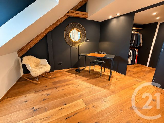 Appartement F3 bis à vendre - 5 pièces - 105.0 m2 - PONTARLIER - 25 - FRANCHE-COMTE - Century 21 Avenir Immobilier