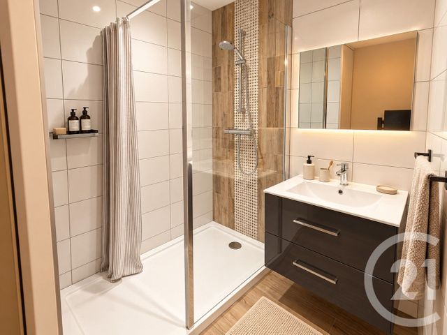 Appartement F2 à vendre - 2 pièces - 30.0 m2 - PONTARLIER - 25 - FRANCHE-COMTE - Century 21 Avenir Immobilier