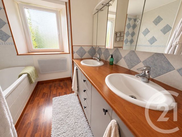 maison à vendre - 7 pièces - 195.64 m2 - BANNANS - 25 - FRANCHE-COMTE - Century 21 Avenir Immobilier