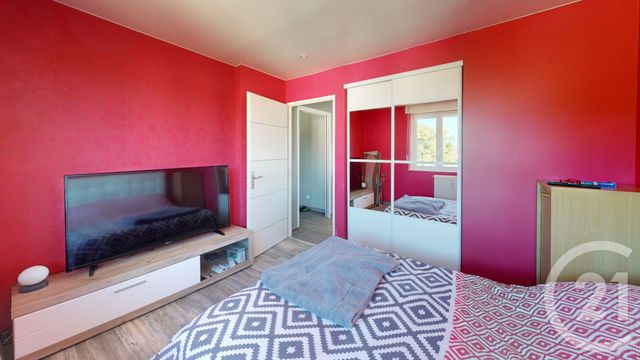 Appartement F4 à vendre - 4 pièces - 76.01 m2 - PONTARLIER - 25 - FRANCHE-COMTE - Century 21 Avenir Immobilier