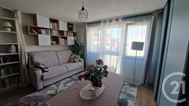 Appartement Studio à louer - 1 pièce - 24.49 m2 - PONTARLIER - 25 - FRANCHE-COMTE - Century 21 Avenir Immobilier