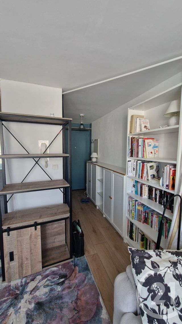 Appartement Studio à louer - 1 pièce - 24.49 m2 - PONTARLIER - 25 - FRANCHE-COMTE - Century 21 Avenir Immobilier
