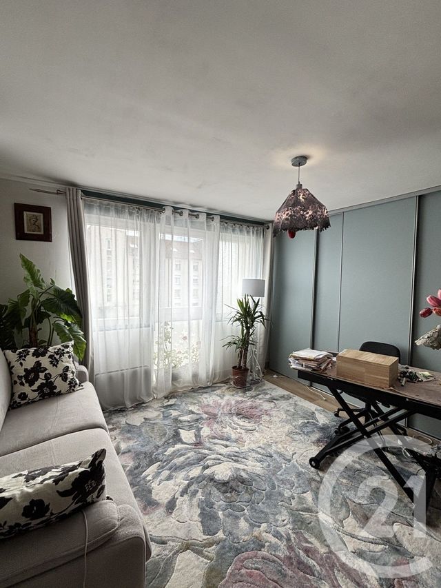 Appartement Studio à louer - 1 pièce - 24.49 m2 - PONTARLIER - 25 - FRANCHE-COMTE - Century 21 Avenir Immobilier