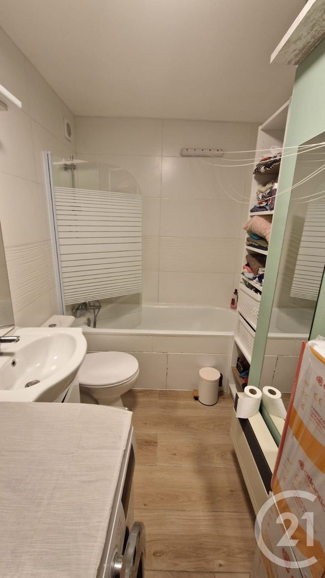 Appartement Studio à louer - 1 pièce - 24.49 m2 - PONTARLIER - 25 - FRANCHE-COMTE - Century 21 Avenir Immobilier