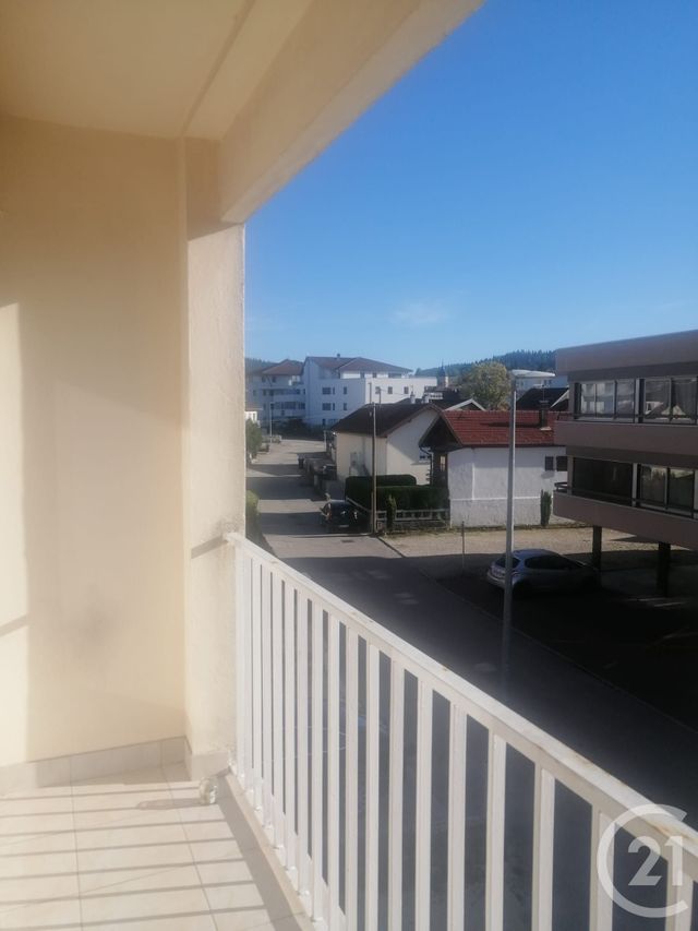 Appartement F4 à louer - 4 pièces - 85.77 m2 - PONTARLIER - 25 - FRANCHE-COMTE - Century 21 Avenir Immobilier