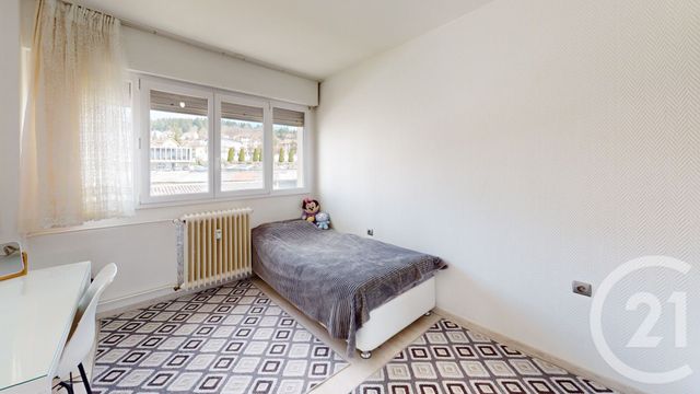 Appartement F4 à louer - 4 pièces - 85.77 m2 - PONTARLIER - 25 - FRANCHE-COMTE - Century 21 Avenir Immobilier