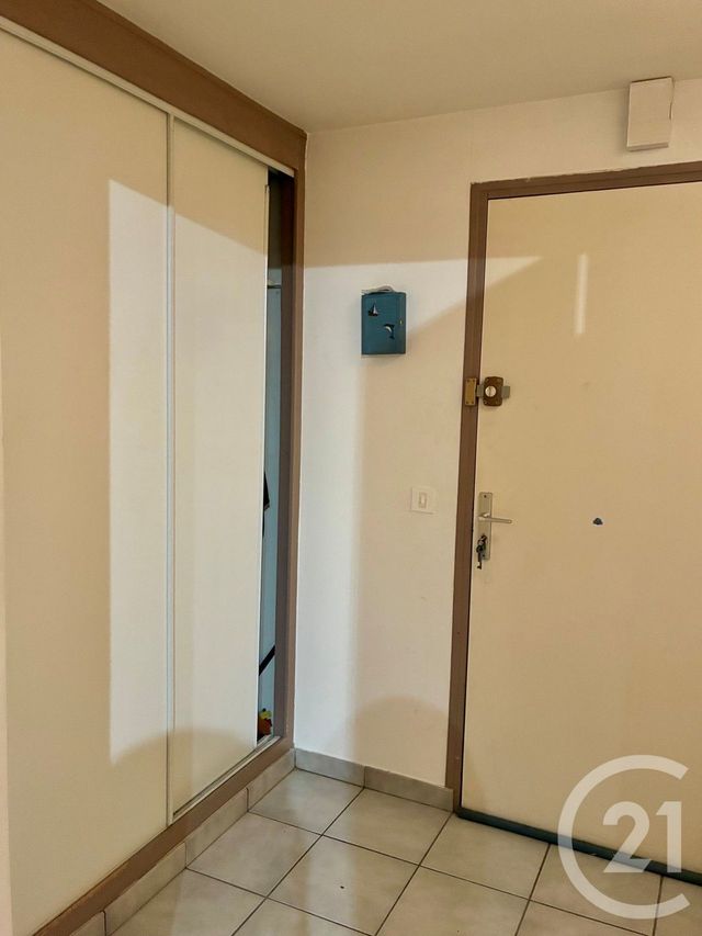 Appartement F3 à louer - 3 pièces - 75.0 m2 - BANNANS - 25 - FRANCHE-COMTE - Century 21 Avenir Immobilier