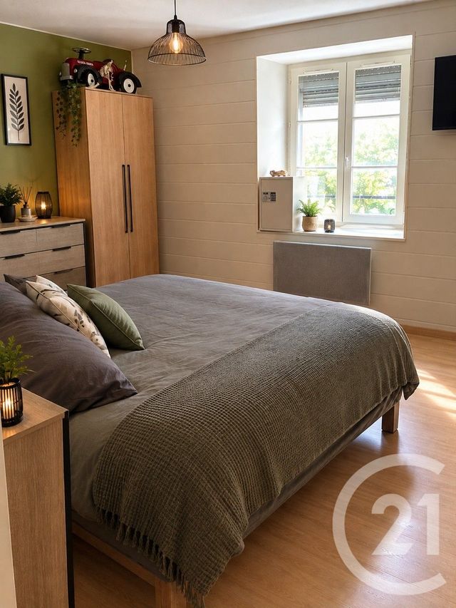 Appartement F3 à louer - 3 pièces - 75.0 m2 - BANNANS - 25 - FRANCHE-COMTE - Century 21 Avenir Immobilier