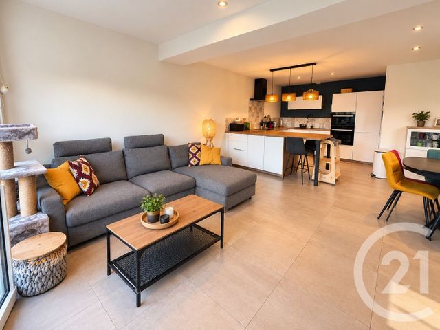 Appartement F3 à vendre - 3 pièces - 73.16 m2 - LA CLUSE ET MIJOUX - 25 - FRANCHE-COMTE - Century 21 Avenir Immobilier