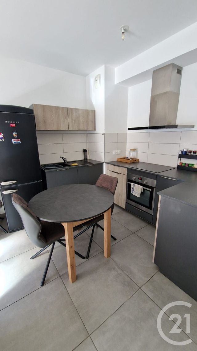 Appartement F2 à louer - 2 pièces - 40.56 m2 - PONTARLIER - 25 - FRANCHE-COMTE - Century 21 Avenir Immobilier