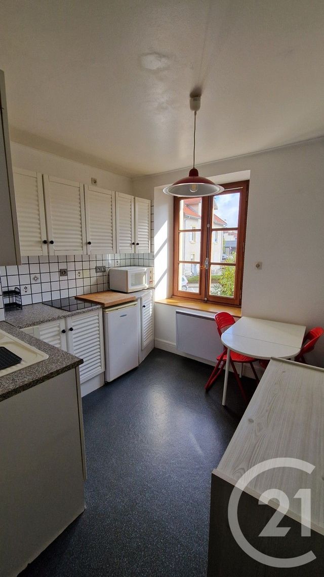 Appartement F1 à louer - 1 pièce - 27.62 m2 - PONTARLIER - 25 - FRANCHE-COMTE - Century 21 Avenir Immobilier