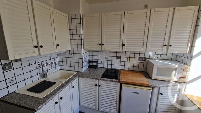 Appartement F1 à louer - 1 pièce - 27.62 m2 - PONTARLIER - 25 - FRANCHE-COMTE - Century 21 Avenir Immobilier
